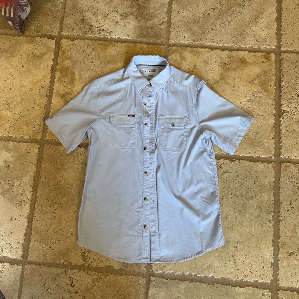 Light Blue Short Sleeve Button-Up Shirt